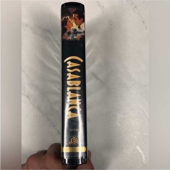 EUC Casablanca (1942) VHS - Picture 3 of 5